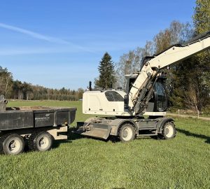 355512170_926172325443571_1551746093431312643_n